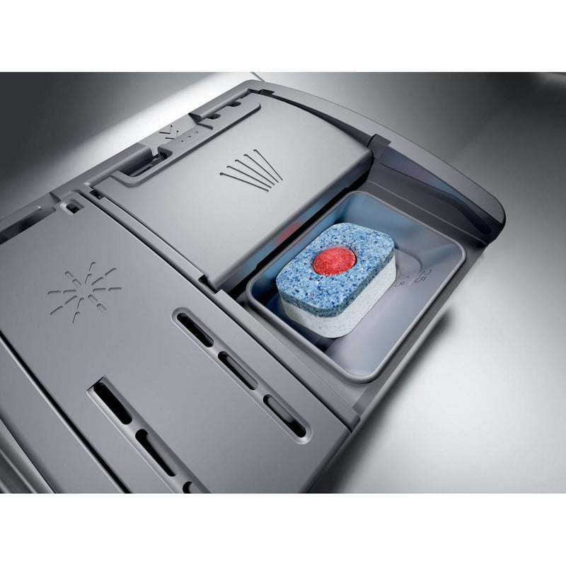 Bosch Lave-vaisselle intelligent encastrable avec Home ConnectMC, 46 dBA,  3e panier, 24 po acier inoxydable résistant aux traces de doigts SHE53B75UC